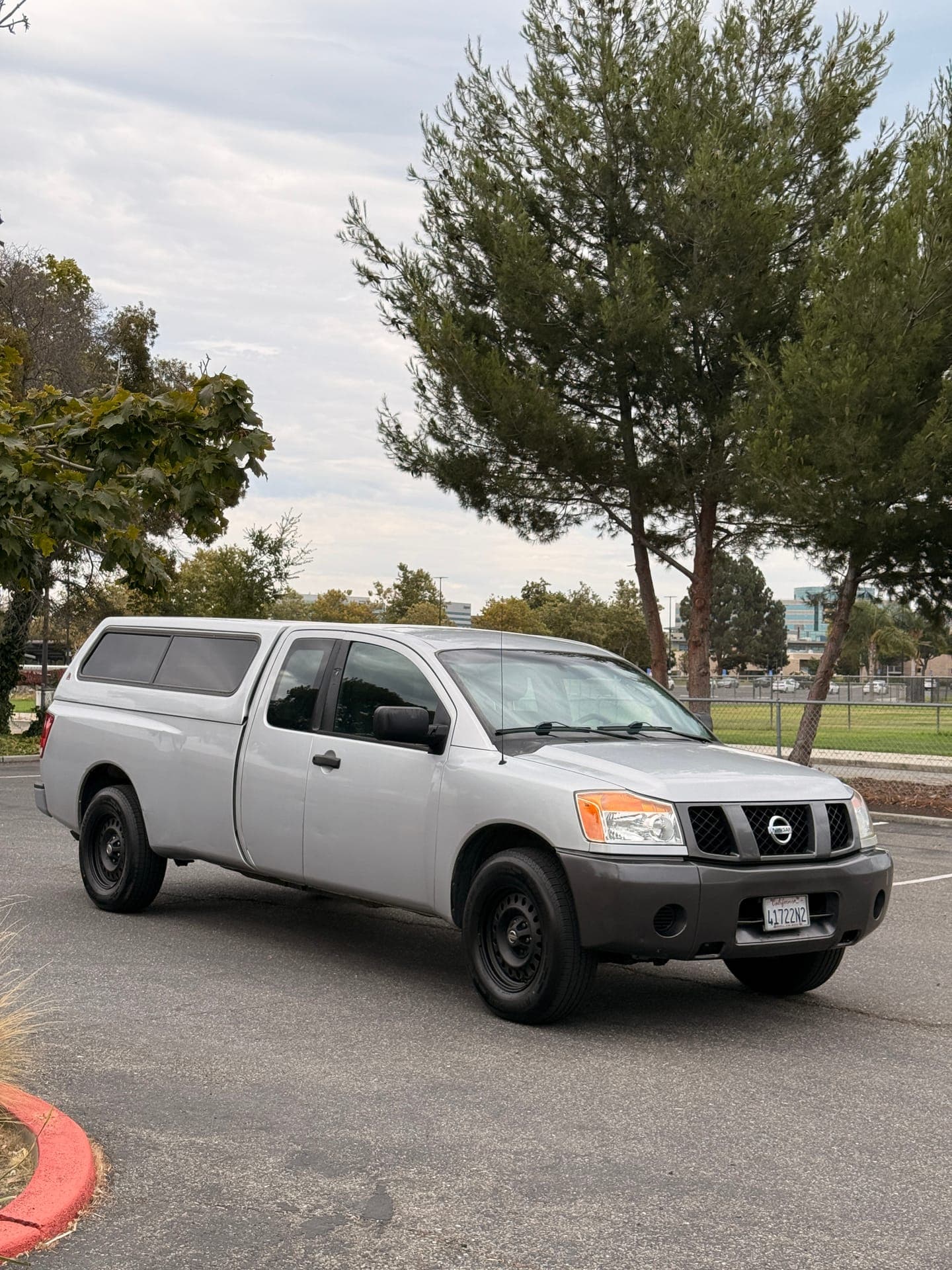 2008 Nissan titan crewcab  long bad v8 4