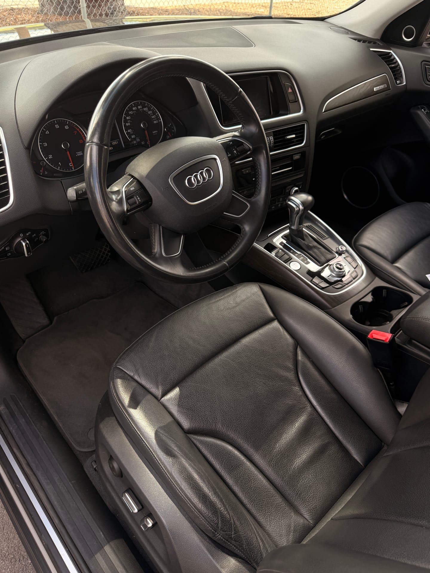 Audi Q5 Premium+ AWD 7