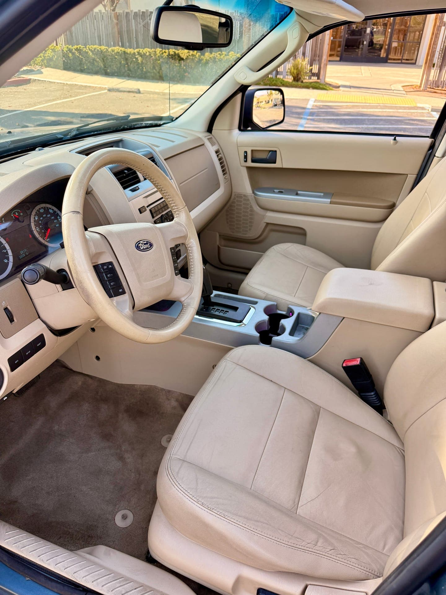 2011 Ford Escape XLT 9